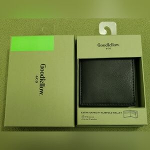 NIB Goodfellow & Co. Black Extra-Capacity Slimfold Wallet